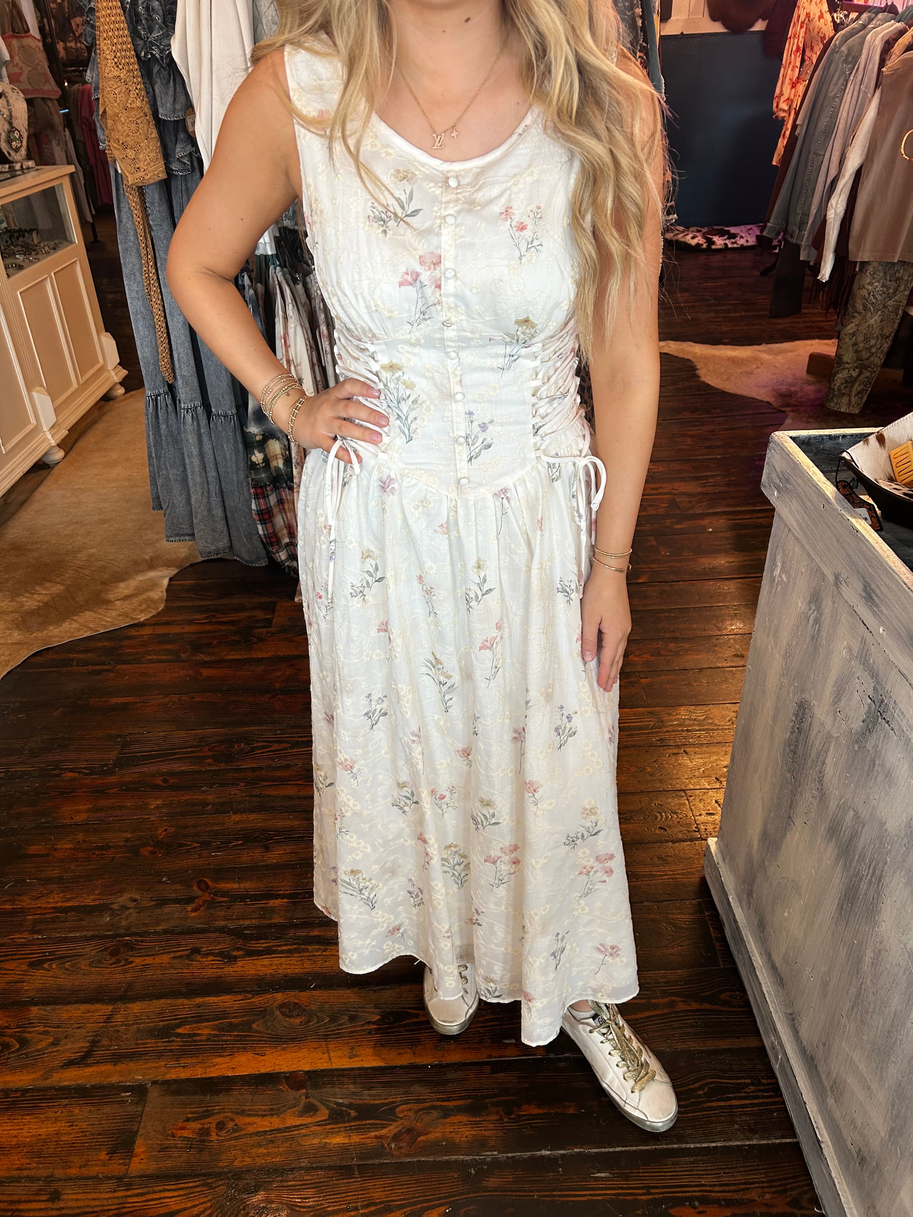 Taelynn Midi Floral Dress
