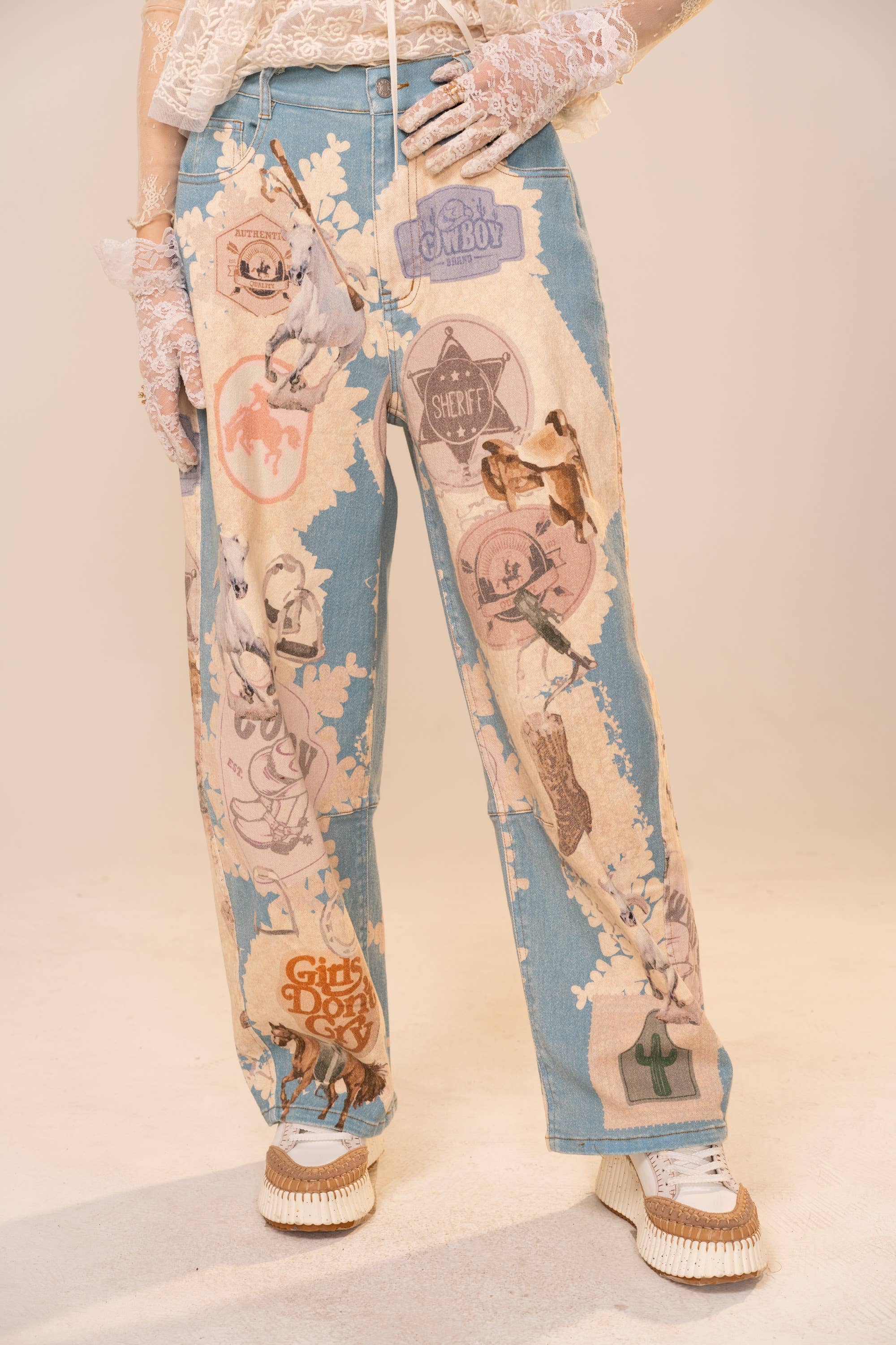 Western Patch Loose Jeans