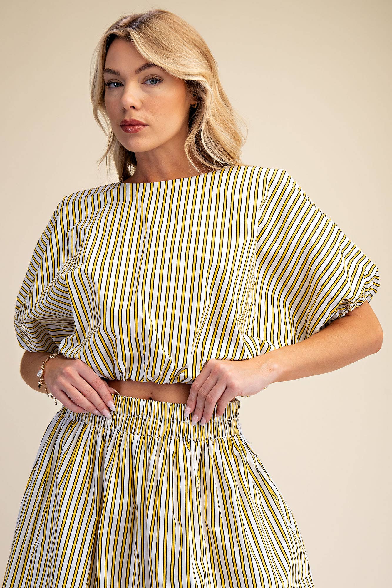 Round Neck Elastic Waist Balloon Crop Top