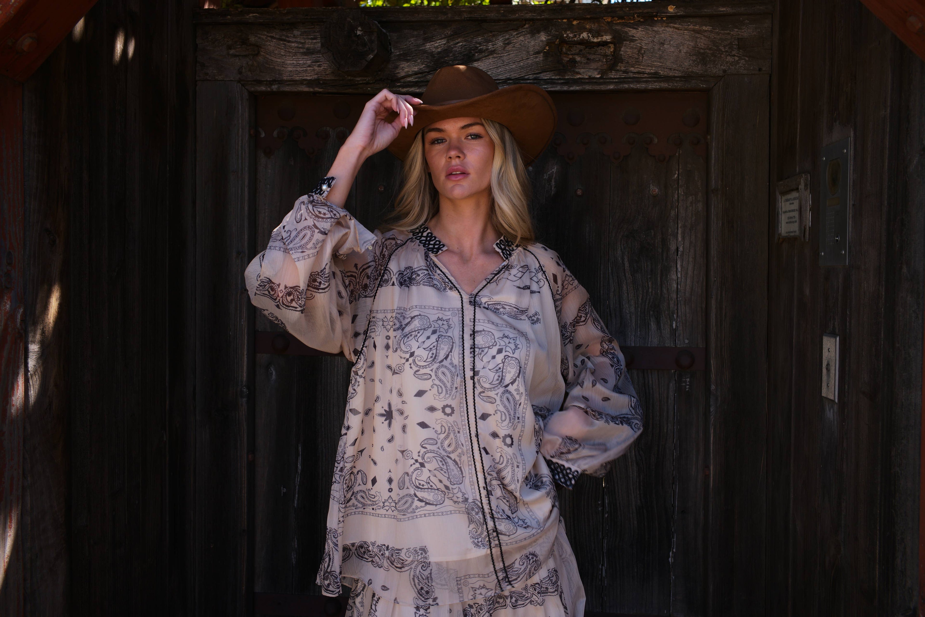 Contrast Paisley Sheer Top & Pants Set