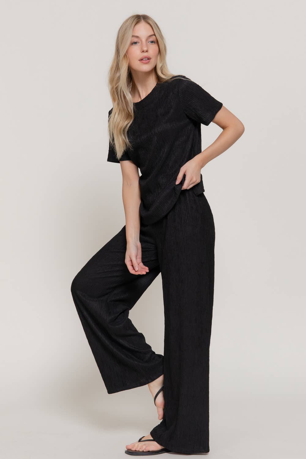 Short Sleeve Top & Wide Knit Pants Set