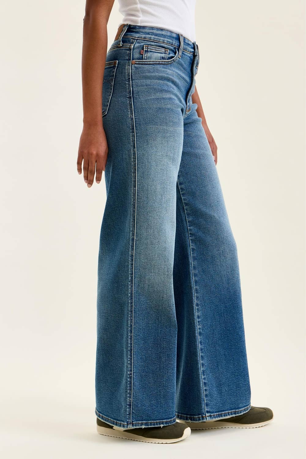 Wide Leg Medium Wash Judy Blue Jean