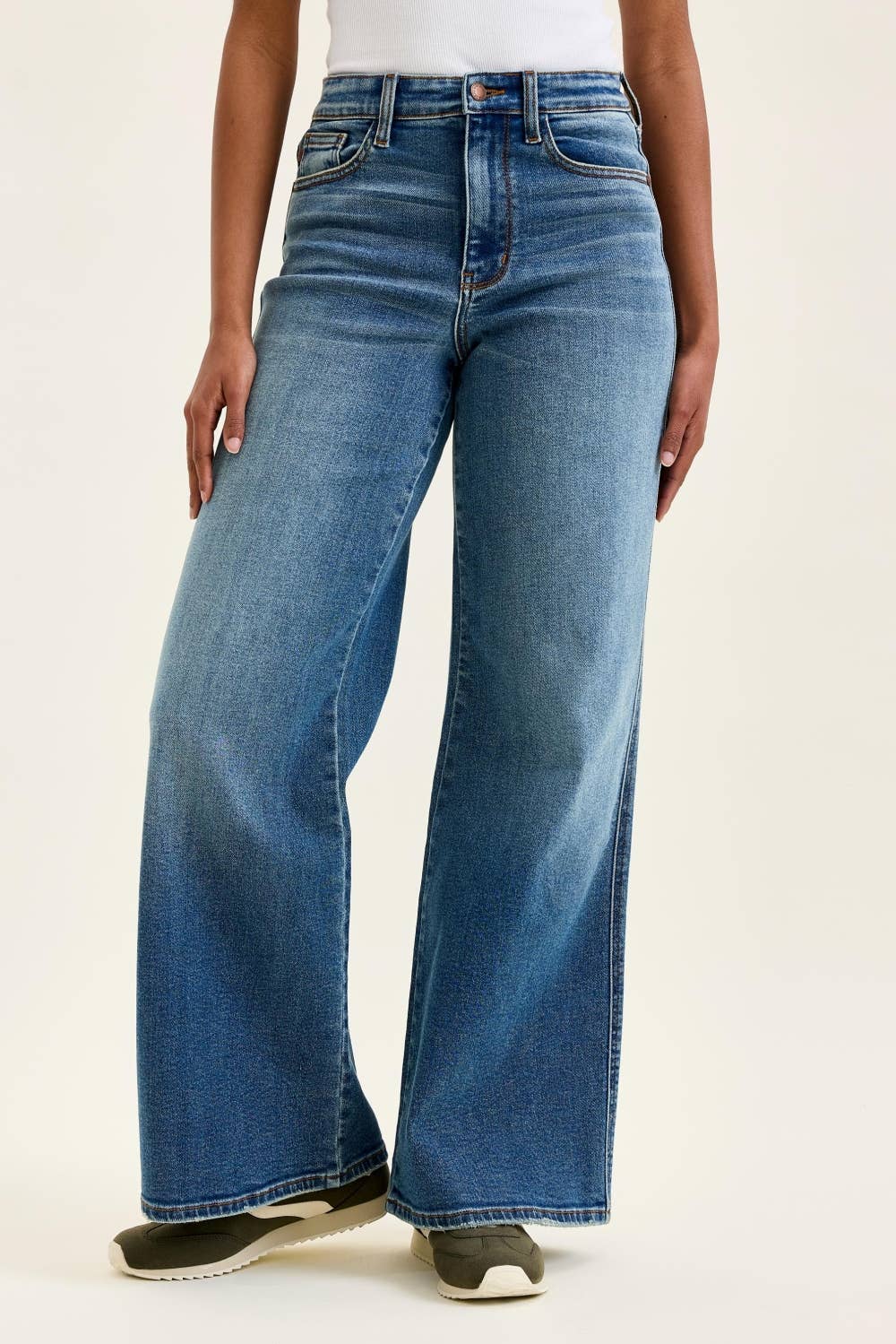 Wide Leg Medium Wash Judy Blue Jean