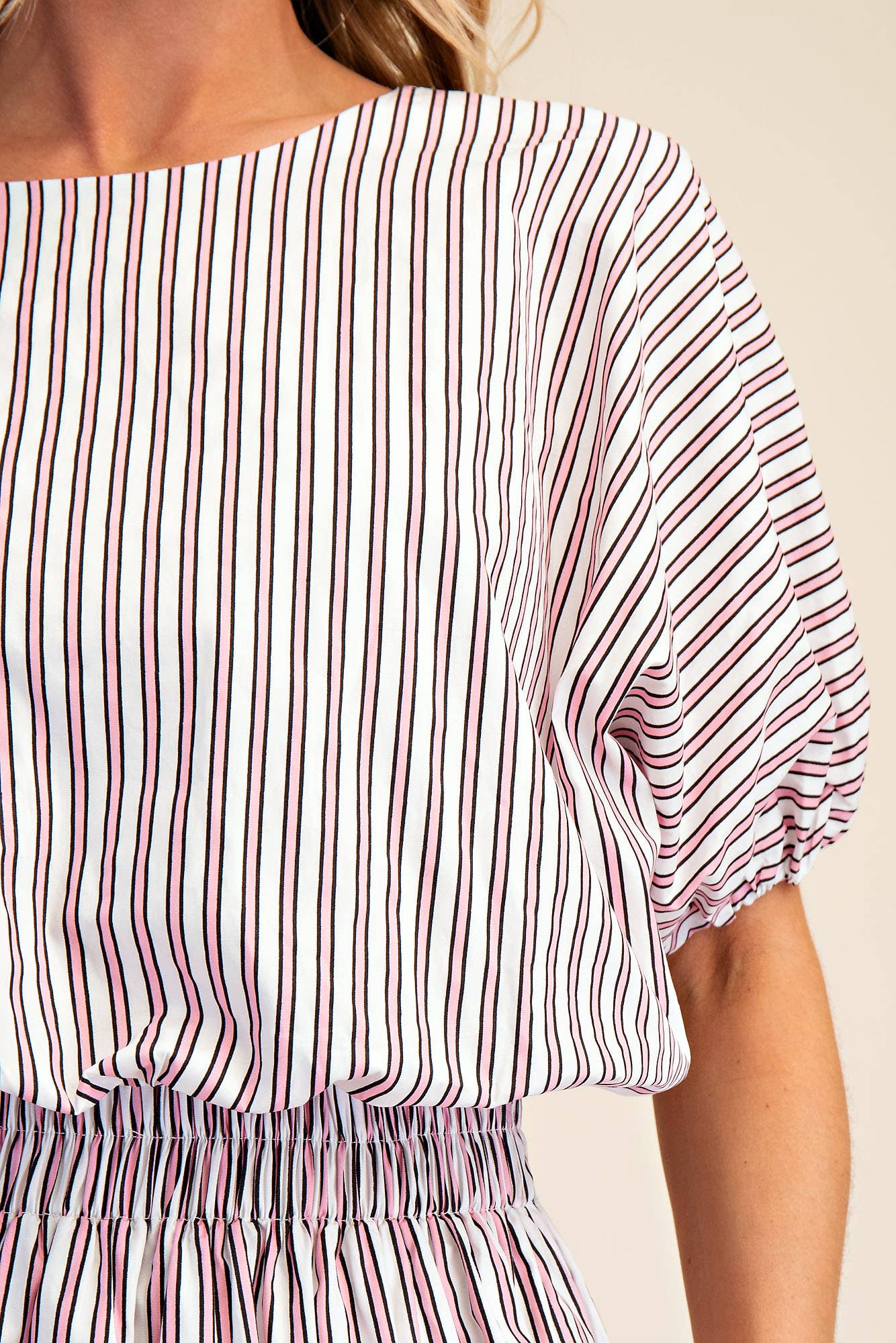 Round Neck Elastic Waist Balloon Crop Top